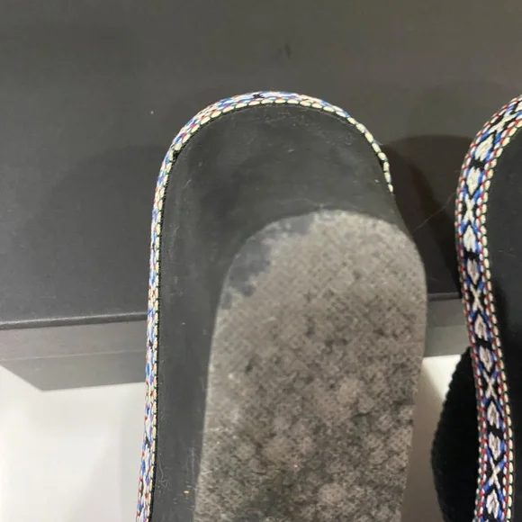 Rocket Dog Wedge-Aztec Pattern Trim- Flip Flop- Sze 8-8.5 - Picture 9 of 14